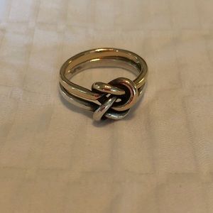 James Avery Lovers Knot ring, 14K Gold